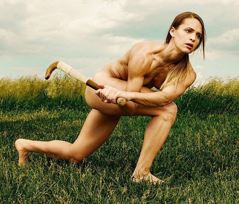Naked women athletes, Naked fencers, Erotic