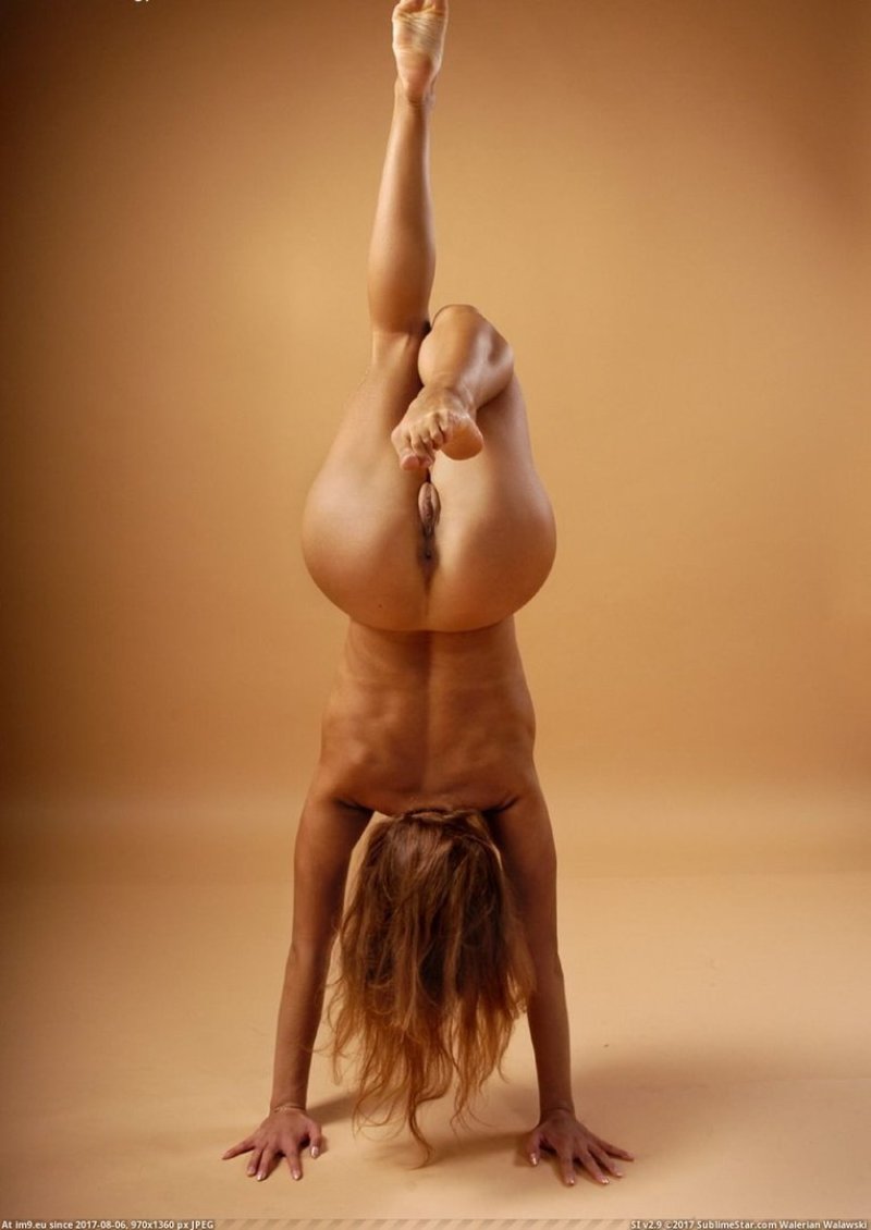 Erotic gymnasts, Unusual poses, Naked yoga