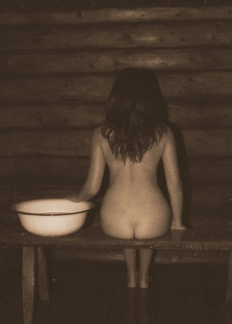 Naked girls in a village bath, Naked women in a village bath, Naked women in a village bath