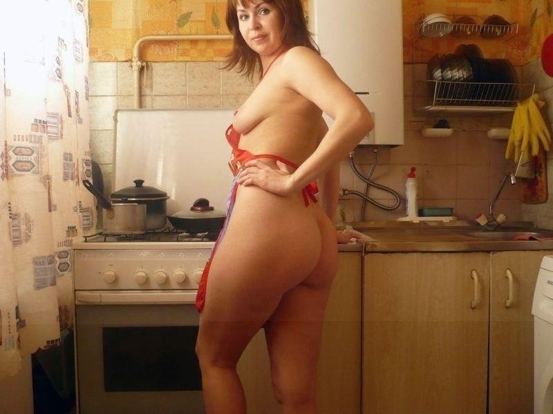 Naked russian housewives, Naked Russian women in the kitchen, Naked wives in the kitchen