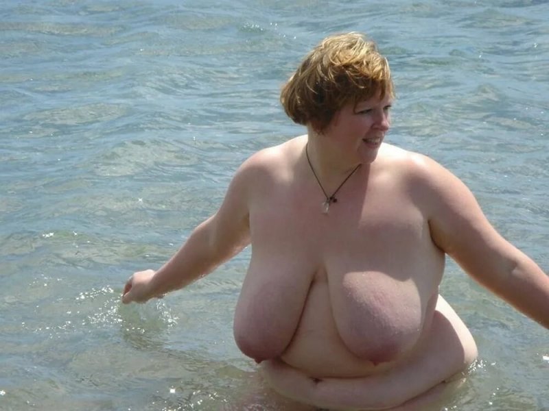 Grandmothers with big tits, Grandmothers with big boobs, Naked bbw on the beach