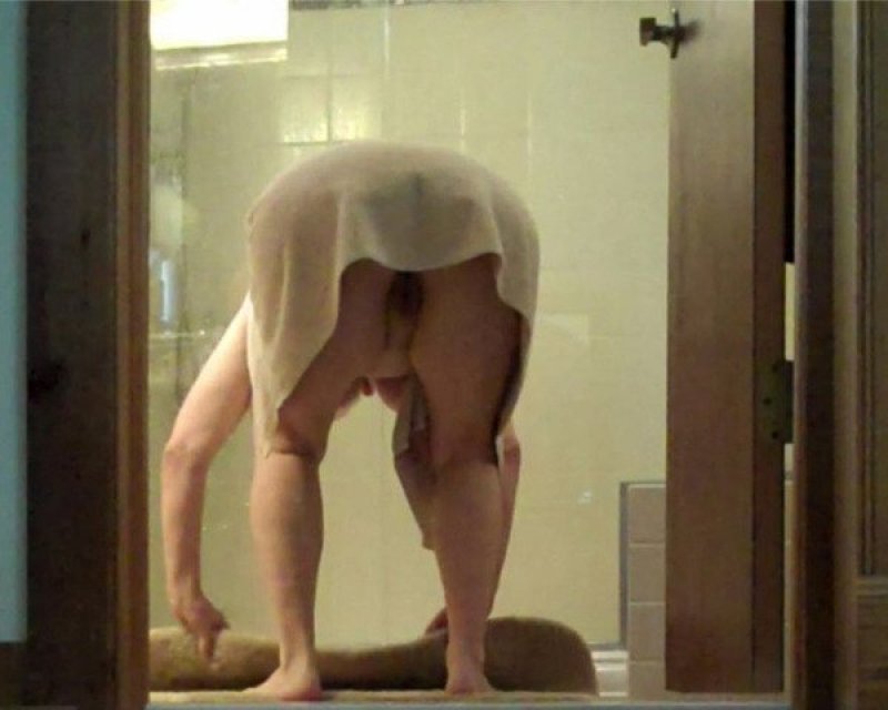 Peeping for women, Peeping at my mother, Porn peeping