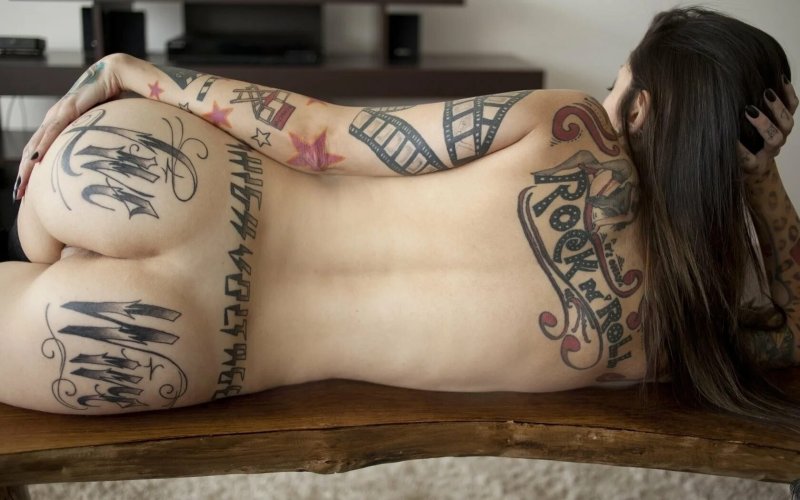 Womens erotic tattoo, Erotic girls with tattoos, Girls with tattoos