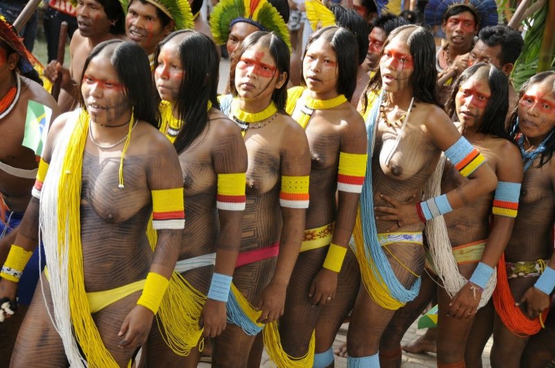 Indian tribe shing naked, Tribe shing brazil xxx, Indian tribe Shing Naked