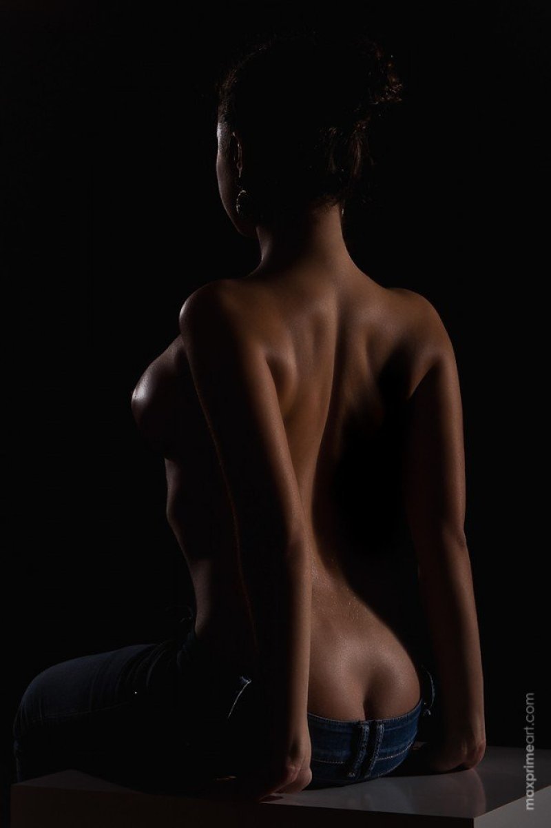 Erotic girls in twilight, Erotic women, Sexy woman