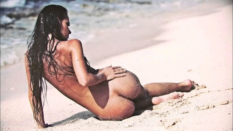 Melanie roberts nudist, Beautiful naked butt on the beach, Beach Naked Girls