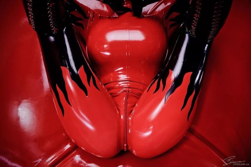 Latex jumpsuit vagina, Pornstars in red latex, Latex suit porn