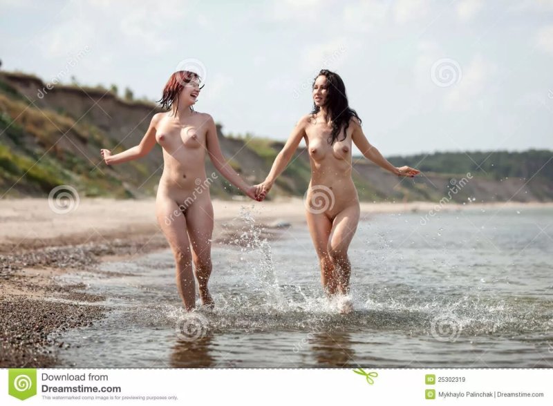 Girls run naked, On the beach girl, Nudism