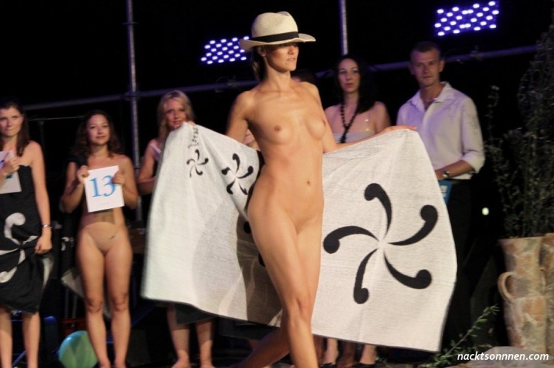 Beauty contest naked Miss Carrowing, Beauty contest Miss Koversad Nude, Beauty contest Miss Cvrovesad Nude