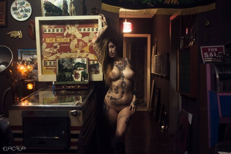 Girls with tattoos, Woman with tattoos, Tattoo model of a girl nude