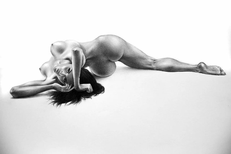 Beautiful erotic drawings, Drawings with a pencil of naked women, Naked women drawings