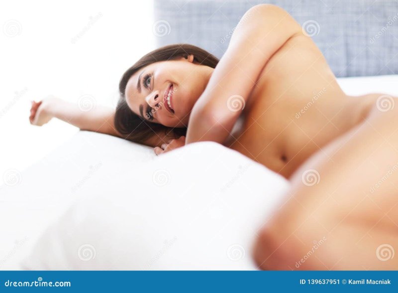 Erotic, Girl lies in bed, Woman lies on the bed