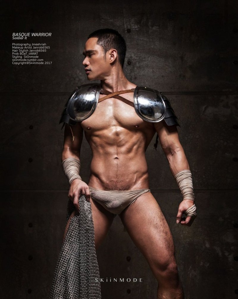 Asian men, Skiinmode basque warrior, Sexy man