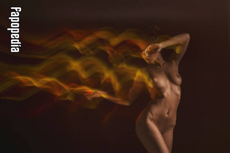 Beautiful naked body, Girl in fire, Naked art