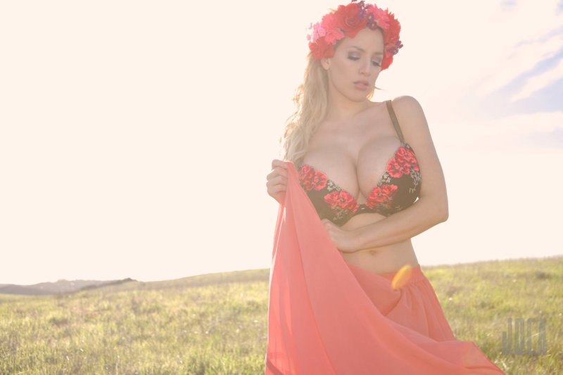 Jordan Carver, Jordan Carver breasts, Big Tits Jordan Carver