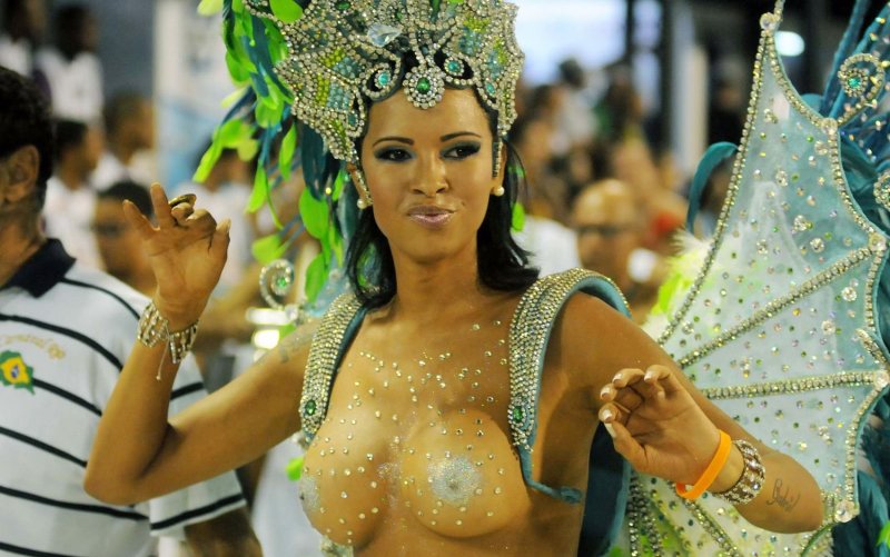 Brazilian carnival ero, Andrea Martins Brazil Karnaval Naked, Andrea Martins Brazili Carnival