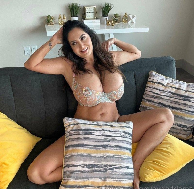 Ava addams housewife, Ava Addams, Ava addams onlyfans