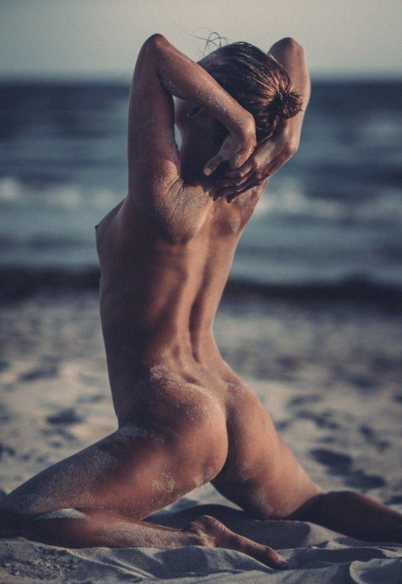 Marisa papen, Beach photo shoot, Girls Beach