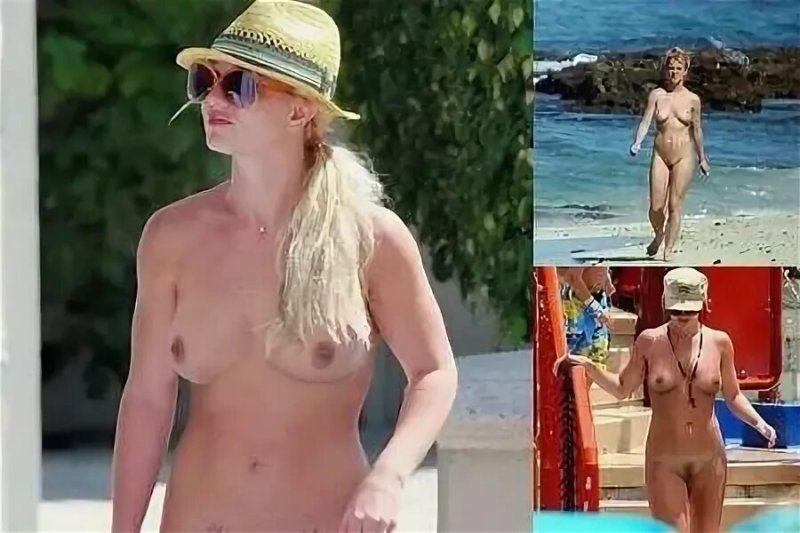 Britney Spears Toples, Britney Spears was naked on the beach, Britney Spears Naked on the beach