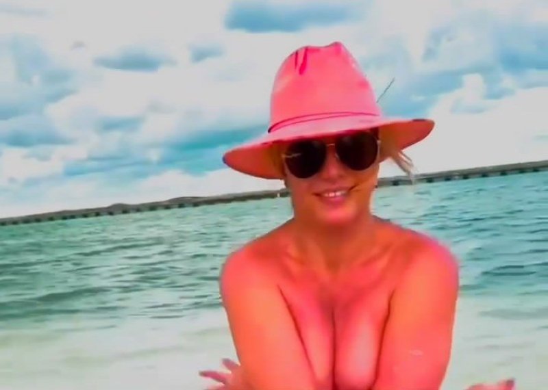 Britney Spears, Spears Britney Jin, Britney Spears on the beach naked