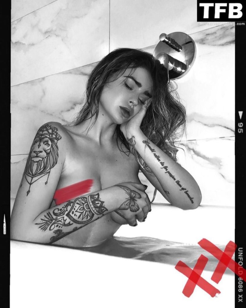 Girl, Erotic, Ginevra bertolani