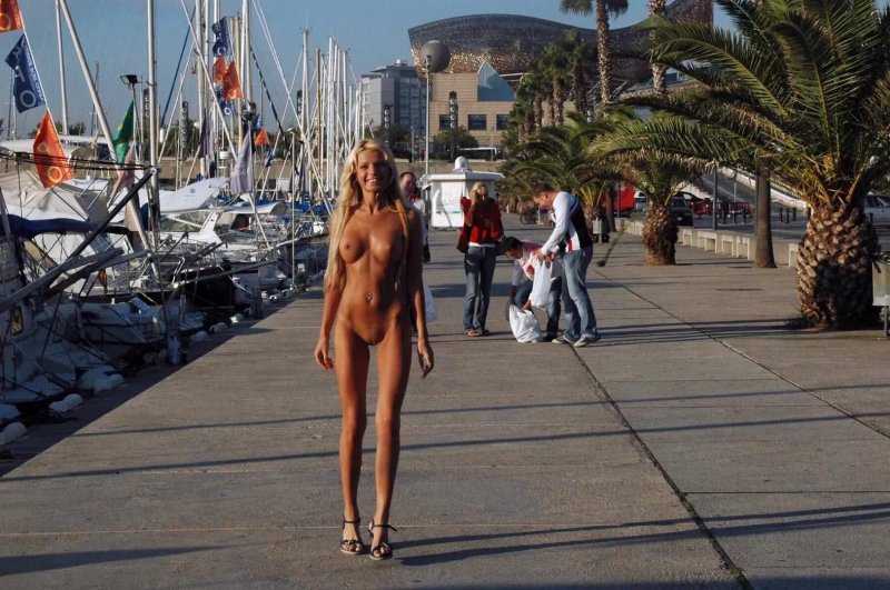 Naked maria in barcelona, Naked Maria in Barcelona, Naked girls in the city