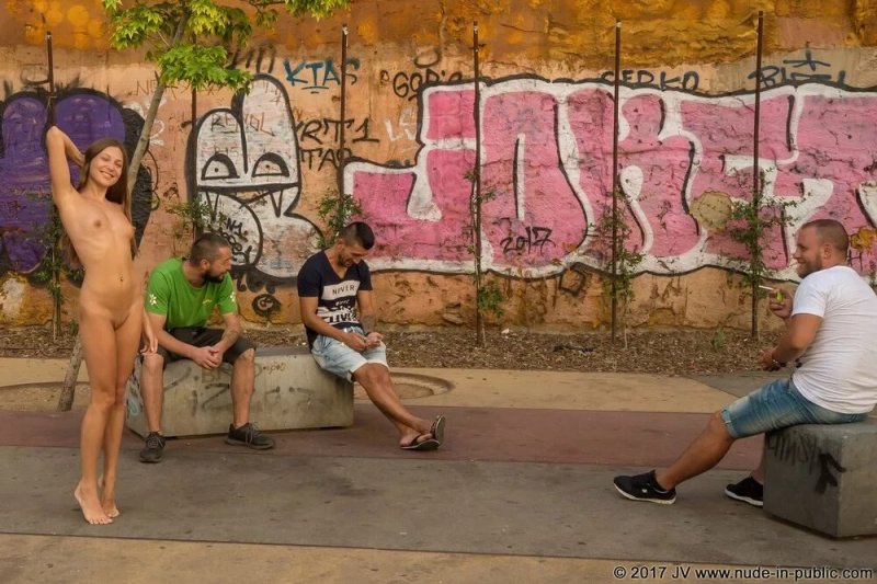 Transsexual bimba barcelona offer, Naked in the park, Naked on the street