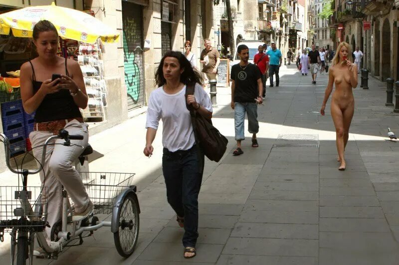 Exhibitionists naked in barcelona, Naked walks down the street, Naked along the street