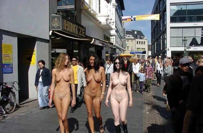 Naked women on the streets of italy, Naked women on the street, Naked women on the streets of Italy