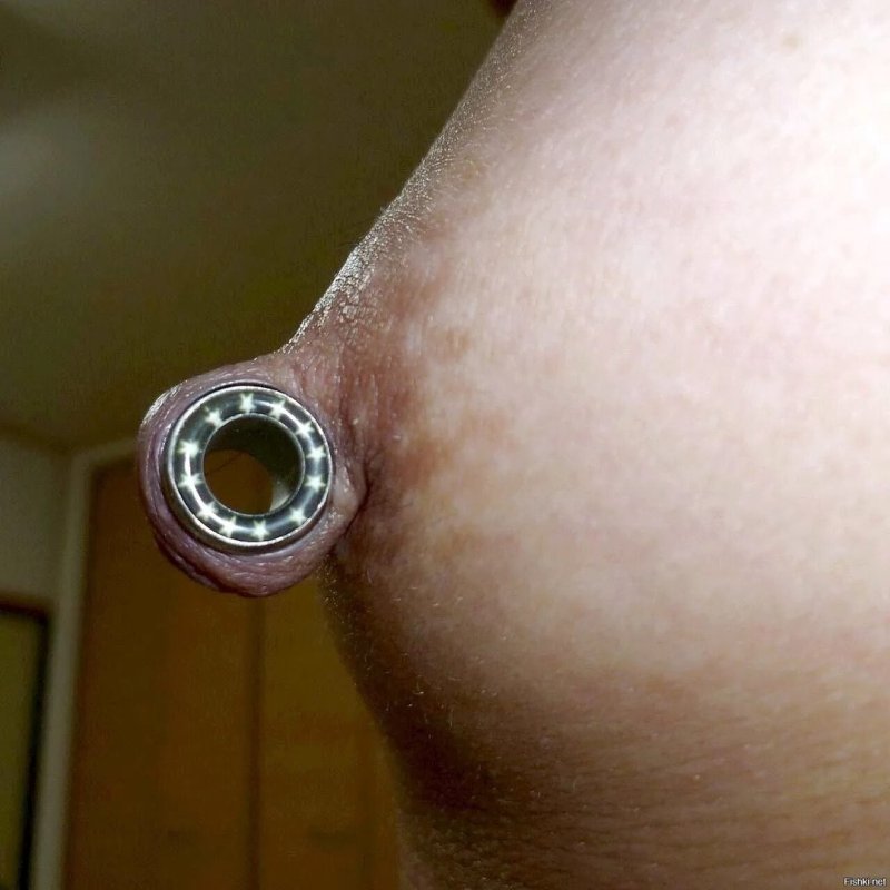 Tunnels in nipples, Male piercing nipples, Piercing nipples