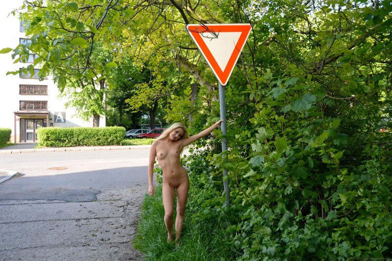 Naked Carolina on the street, Naked on the road, Naked on the street