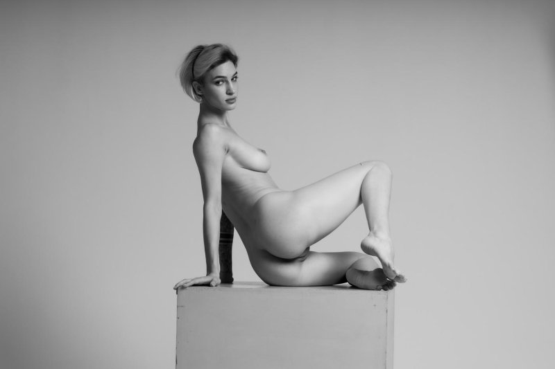 Erotic, Ero, Nude models