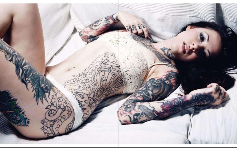 Girls with tattoos, Girls tattoo, Woman with tattoos