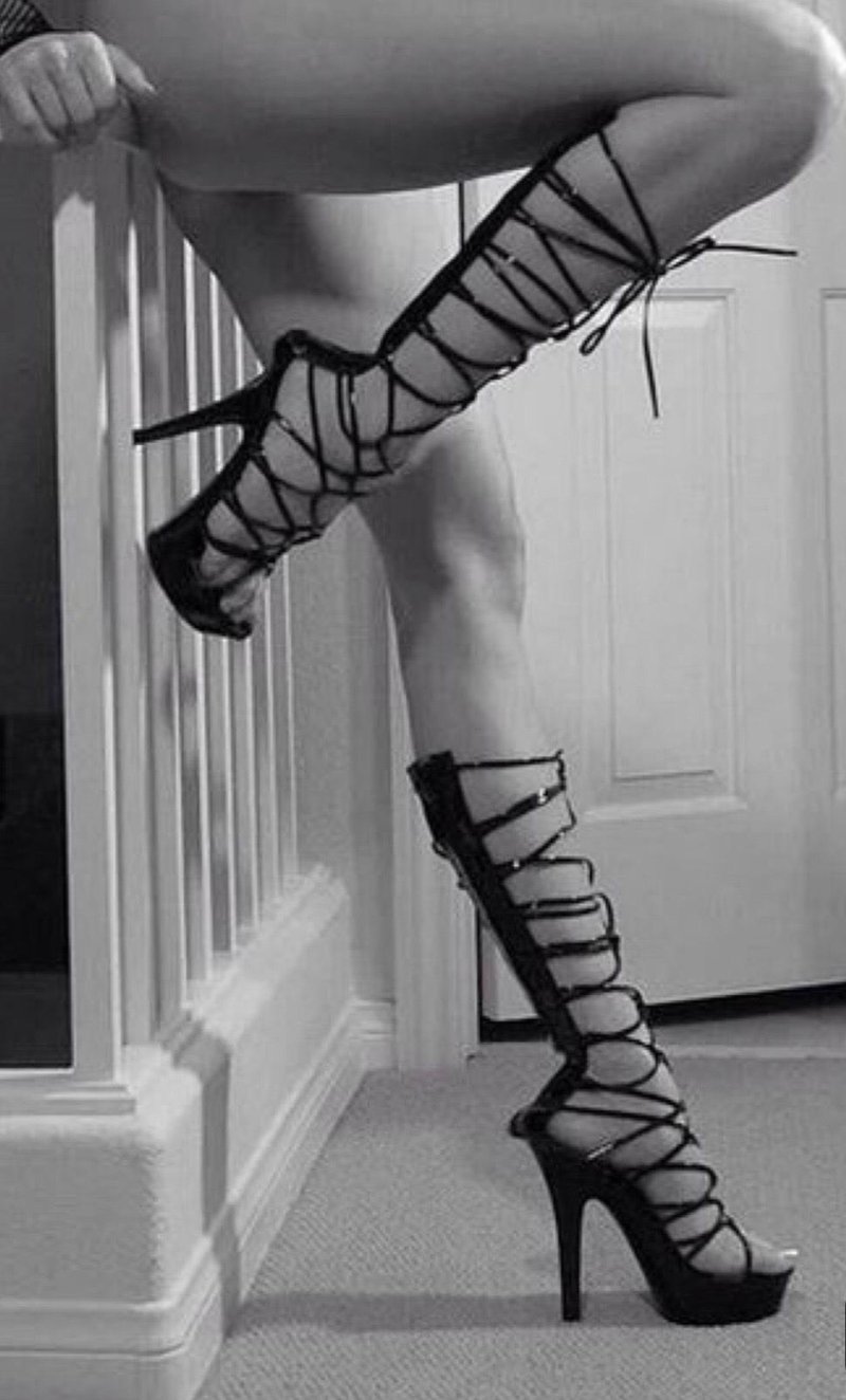 Sexy shoes, Erotic stilettos, Bdsm shoes