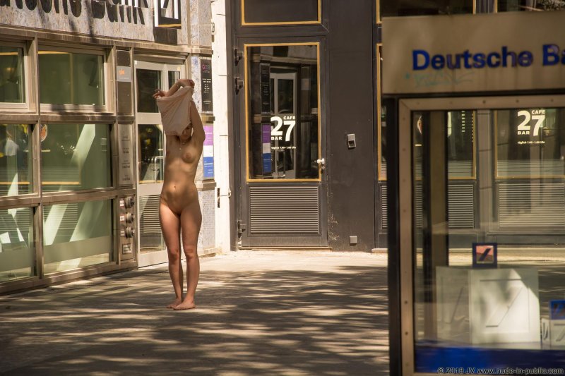 Naked girls on the streets, Nudism, Naked people