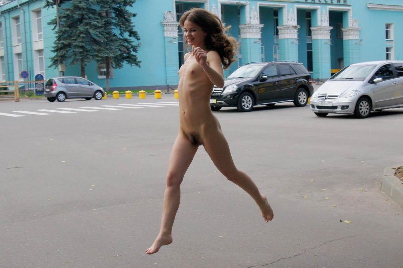 Naked women on the street, Naked, Girls run naked