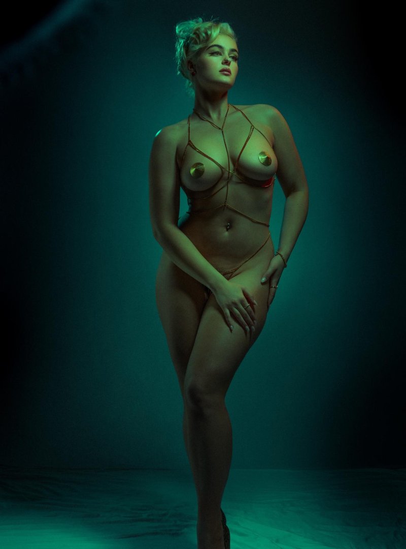 Model Stephanie Ferrario Naked, Stefania Ferrario Naked, Stefania Ferrario Porn