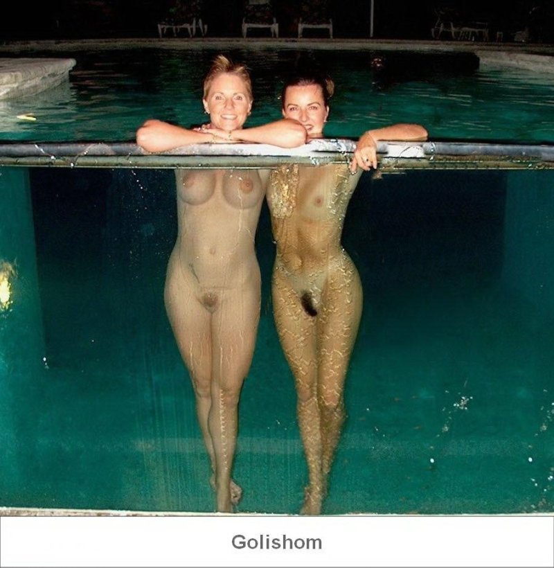 Naked, Nudism, In the pool