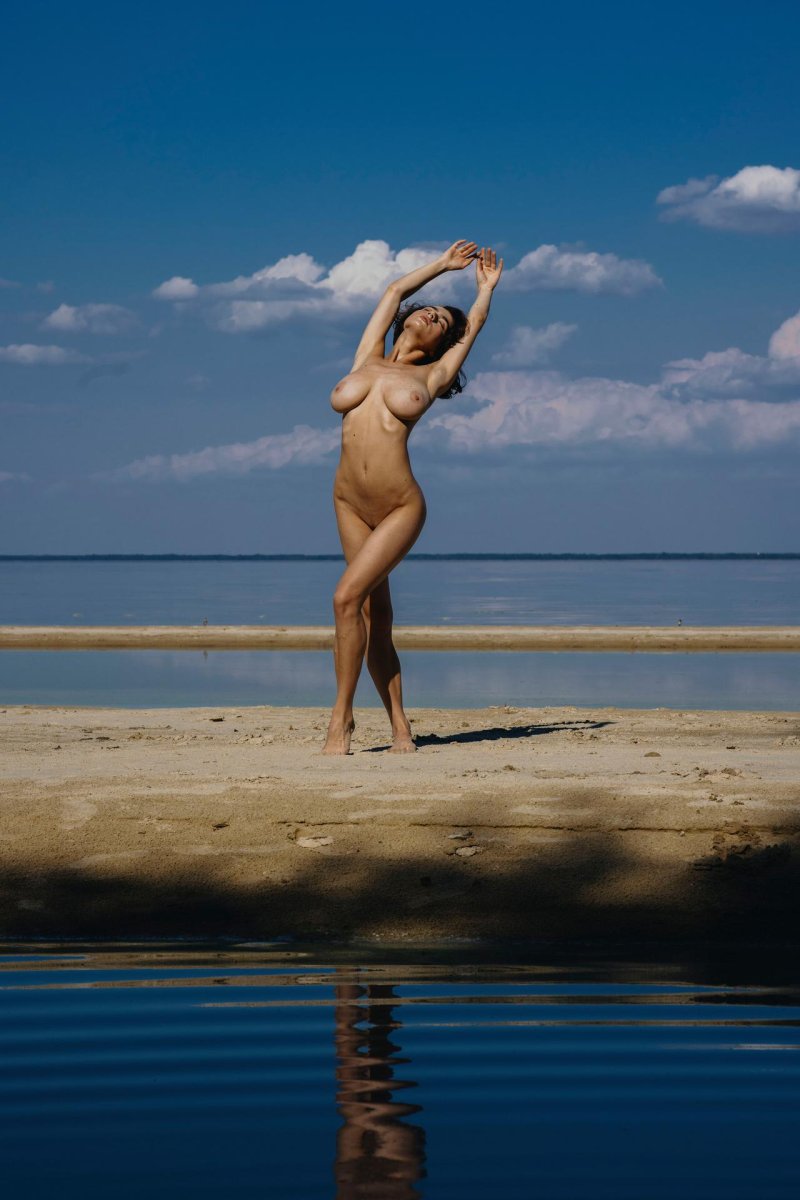 Erotica beach, Beach erotica, Solomiya Maevskaya Naked