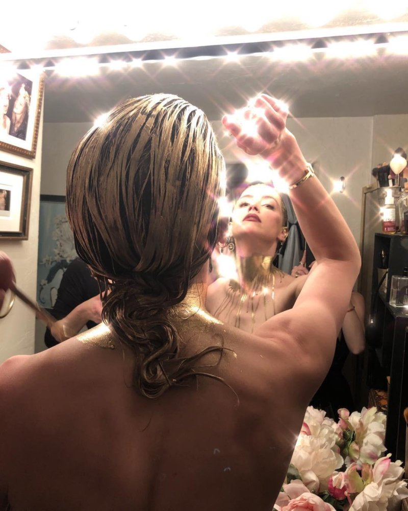 Emmber Herd Slumes, Hairstyle, Naked Amber Herd
