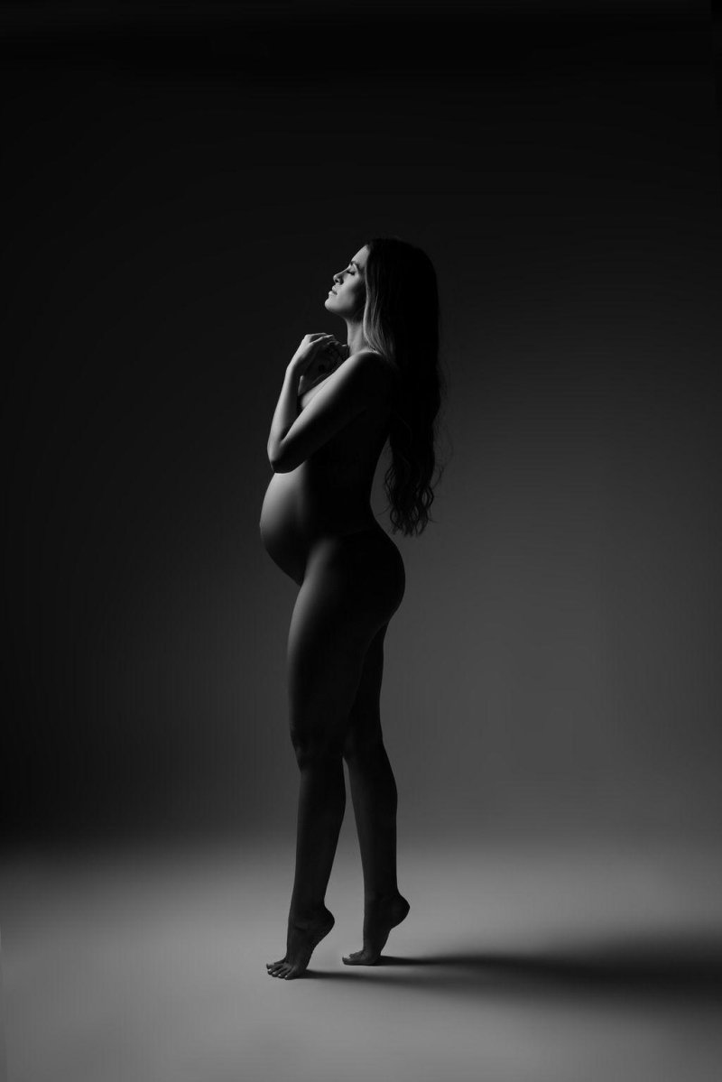 Pregnant photo shoots, Pregnant photo shoot, Pregnancy photo shoot