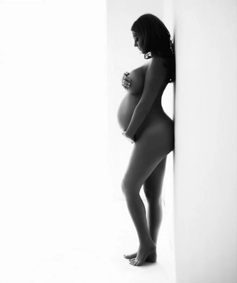 Pregnant photo shoot, Pregnant photo shoots, Kim Kardashian Pregnant Naked