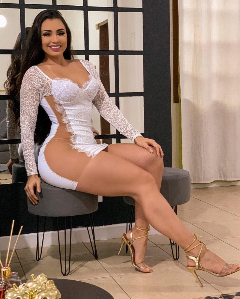 Bella Araujo Brazilskaya, Bella Araujo, Bella Araujo Brazilian model